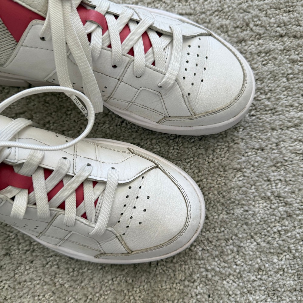 ON RUNNING THE‎ ROGER CLUBHOUSE SNEAKERS ROSEWOOD SAMPLE Women 7.5 LEATHER WHITE - Picture 3 of 12